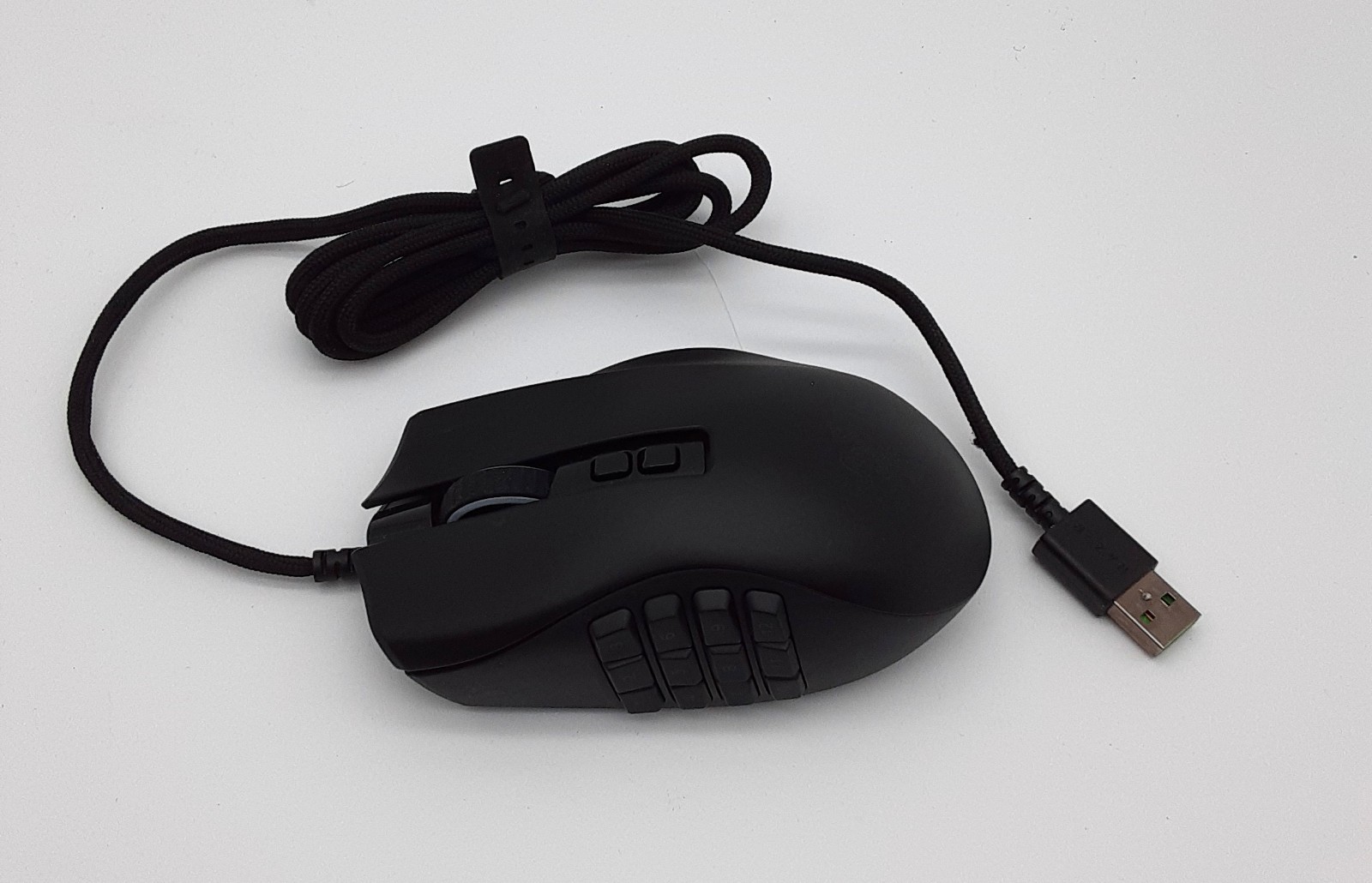 Razer Naga Pro Gaming Mouse w/Dongle and 12-key Side Panel | Tested