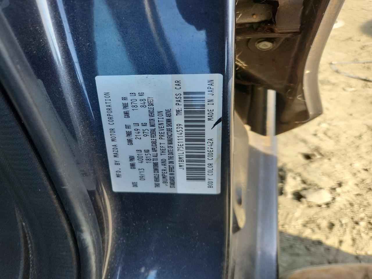 3 2014 Glove Box 5015574