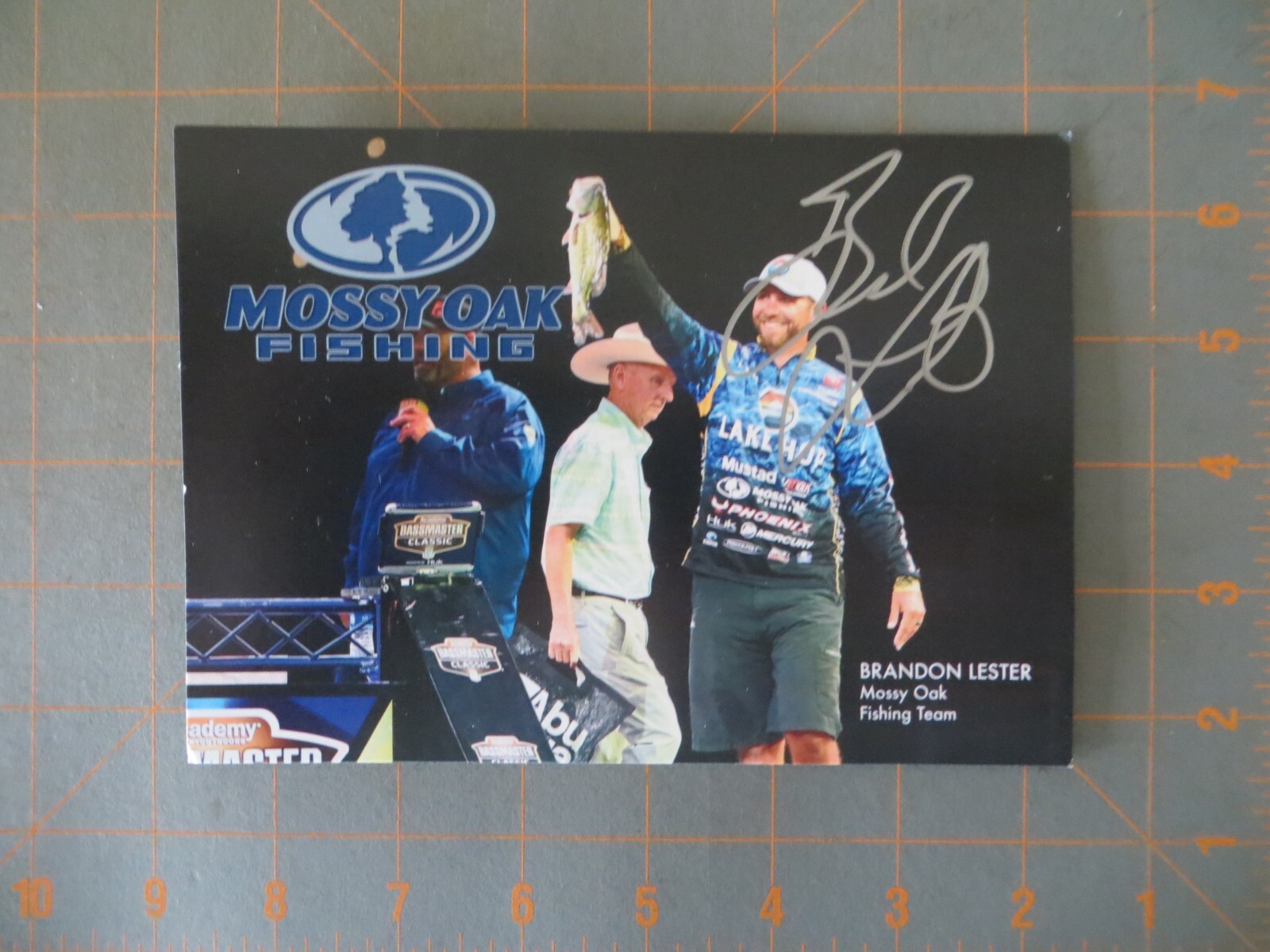 5 x 7 Brandon Lester Mossy Oak Fishing Autographed Card