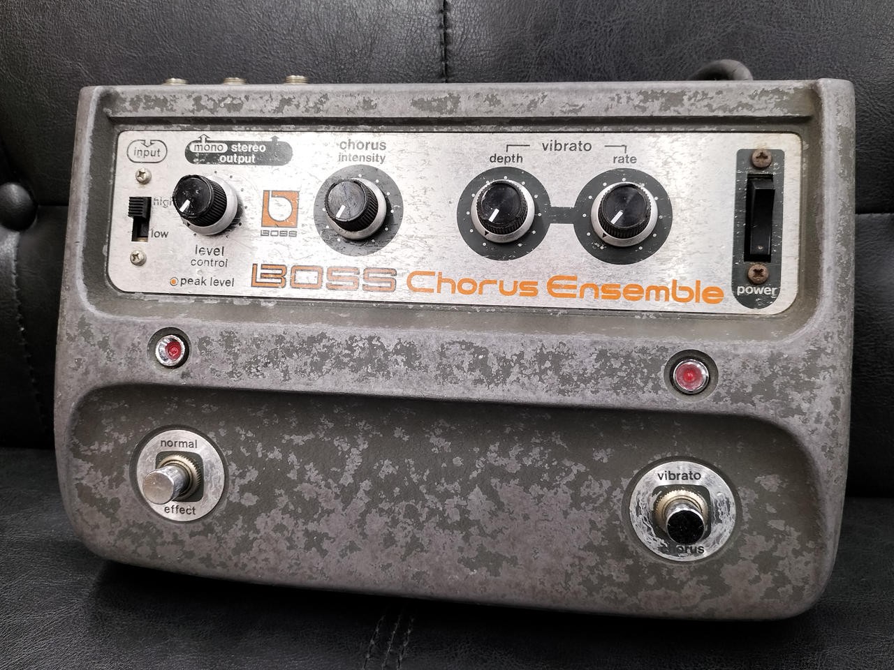 BOSS CE-1 Stereo Chorus Guitar Effect Pedal Used Read Description