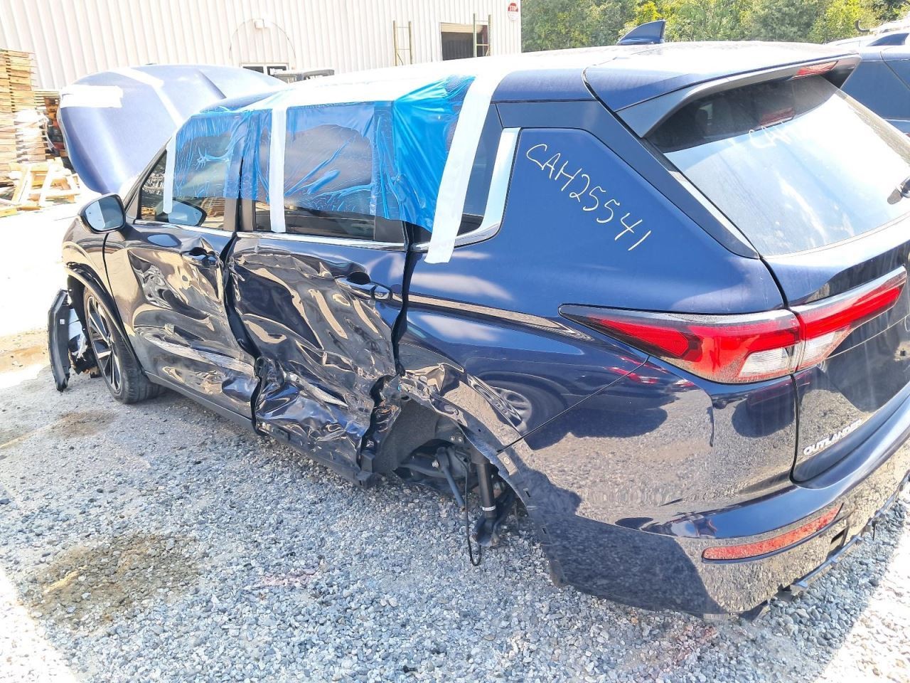 OUTLANDER 2023 Glove Box 4776795