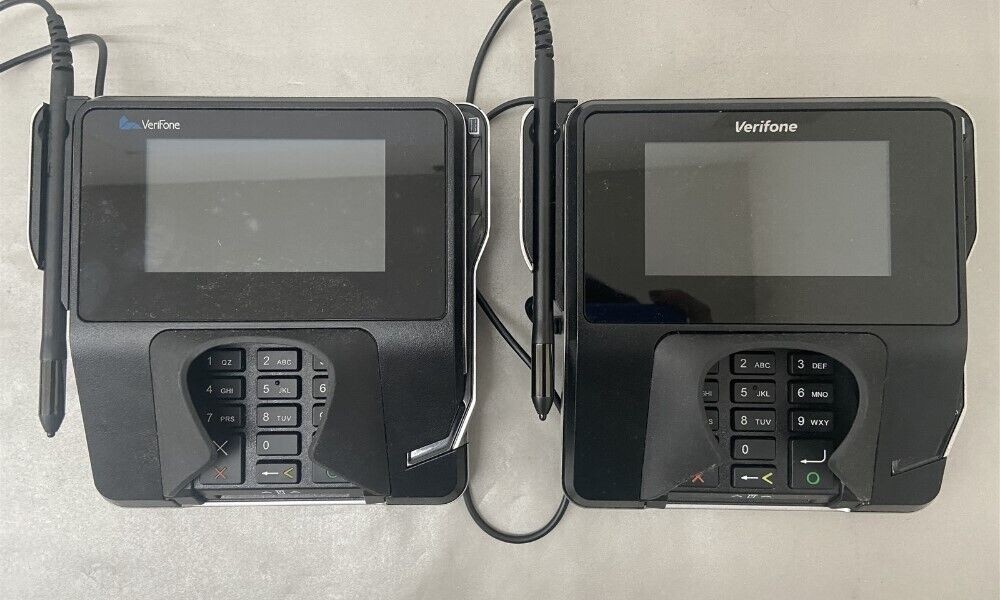 Lot of 2 Verifone MX 915 Credit Card Terminals w/ Chip Reader & Pen 132-602-00-R