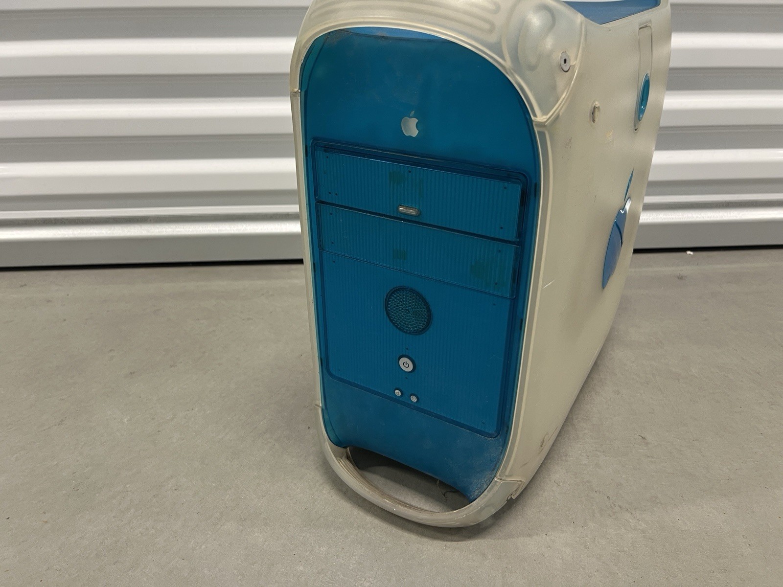 Apple Power Macintosh G3 Vintage Desktop Computer Blue & White