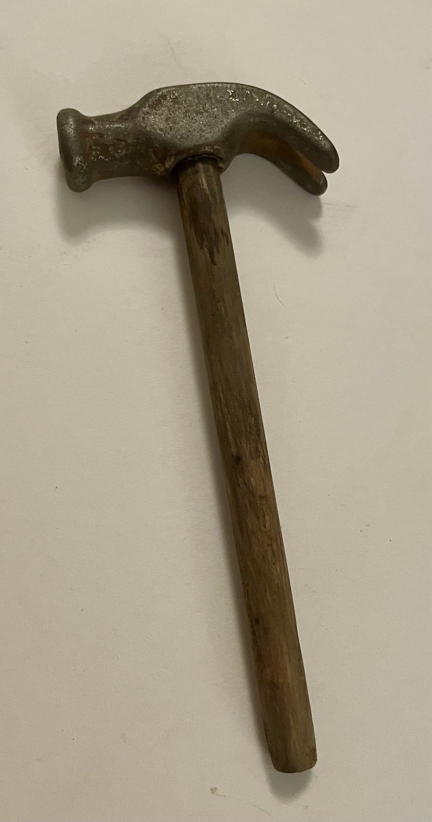 Vintage Mini Claw Hammer Wood Handle Carpenter’s Tool Primitive Collectible