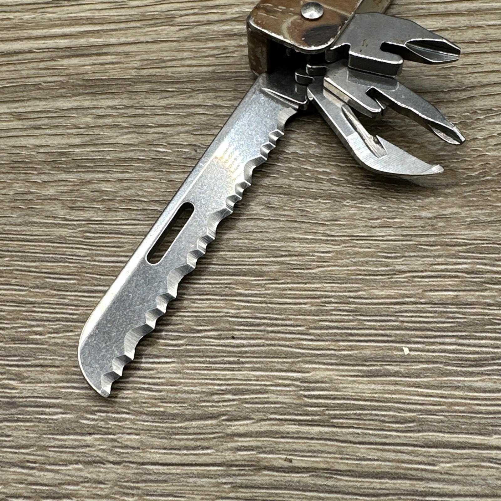 Buck Knives Bucktool Model 360 Camo Multi-Tool Multitool Pliers