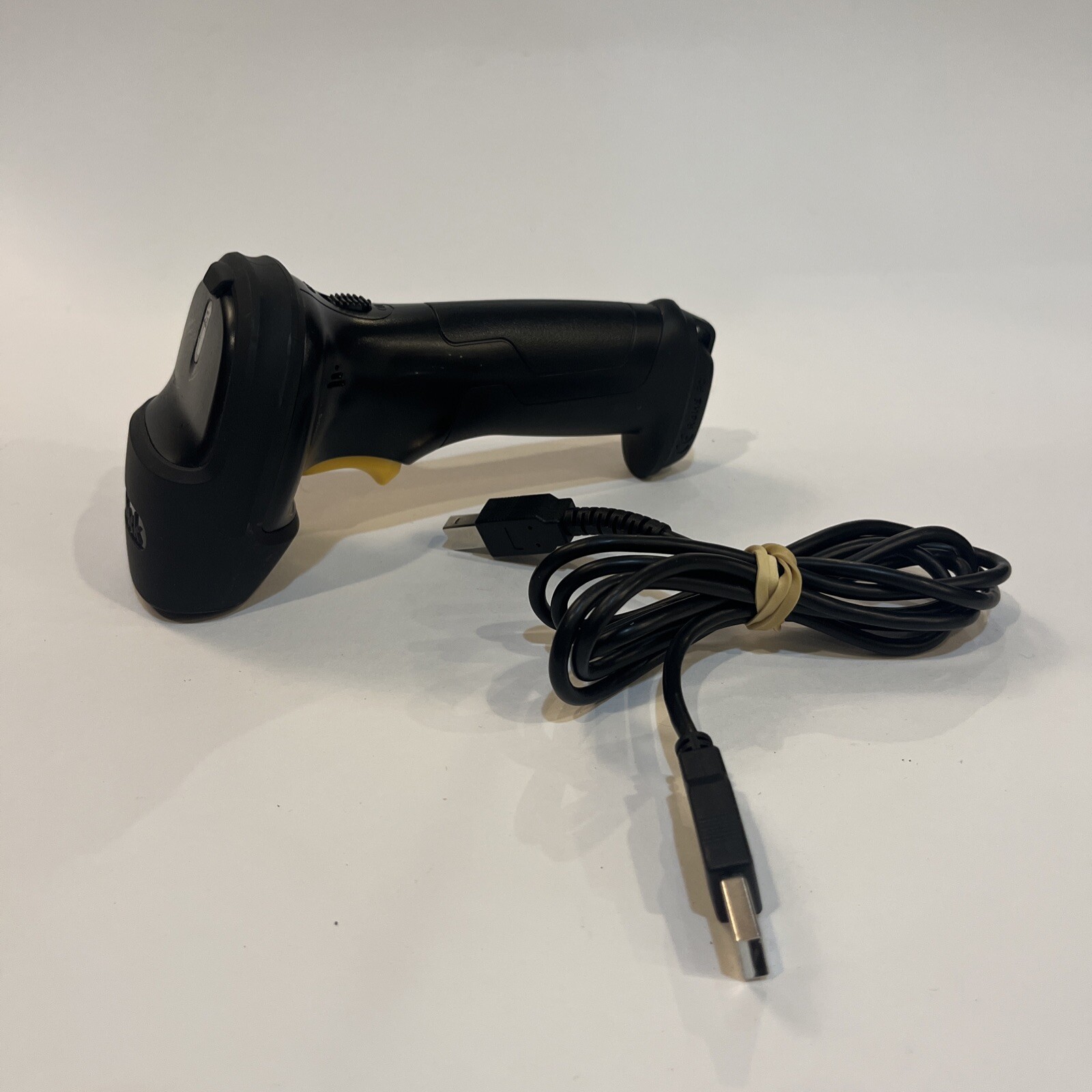 Inateck Barcode Scanner Wireless 2.4GHz Automatic Scanning 35M Range No Dongle