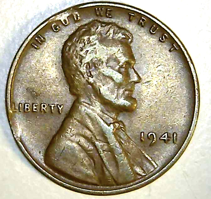 Lincoln Cent Mint Error Coin: 1941 ~ Double Clipped Planchet (CO-596)