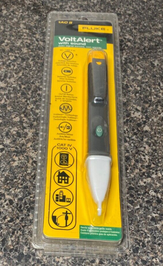 Fluke 1AC-C2II VoltAlert Non-Contact Voltage Detector Pen Tester 90-1000v