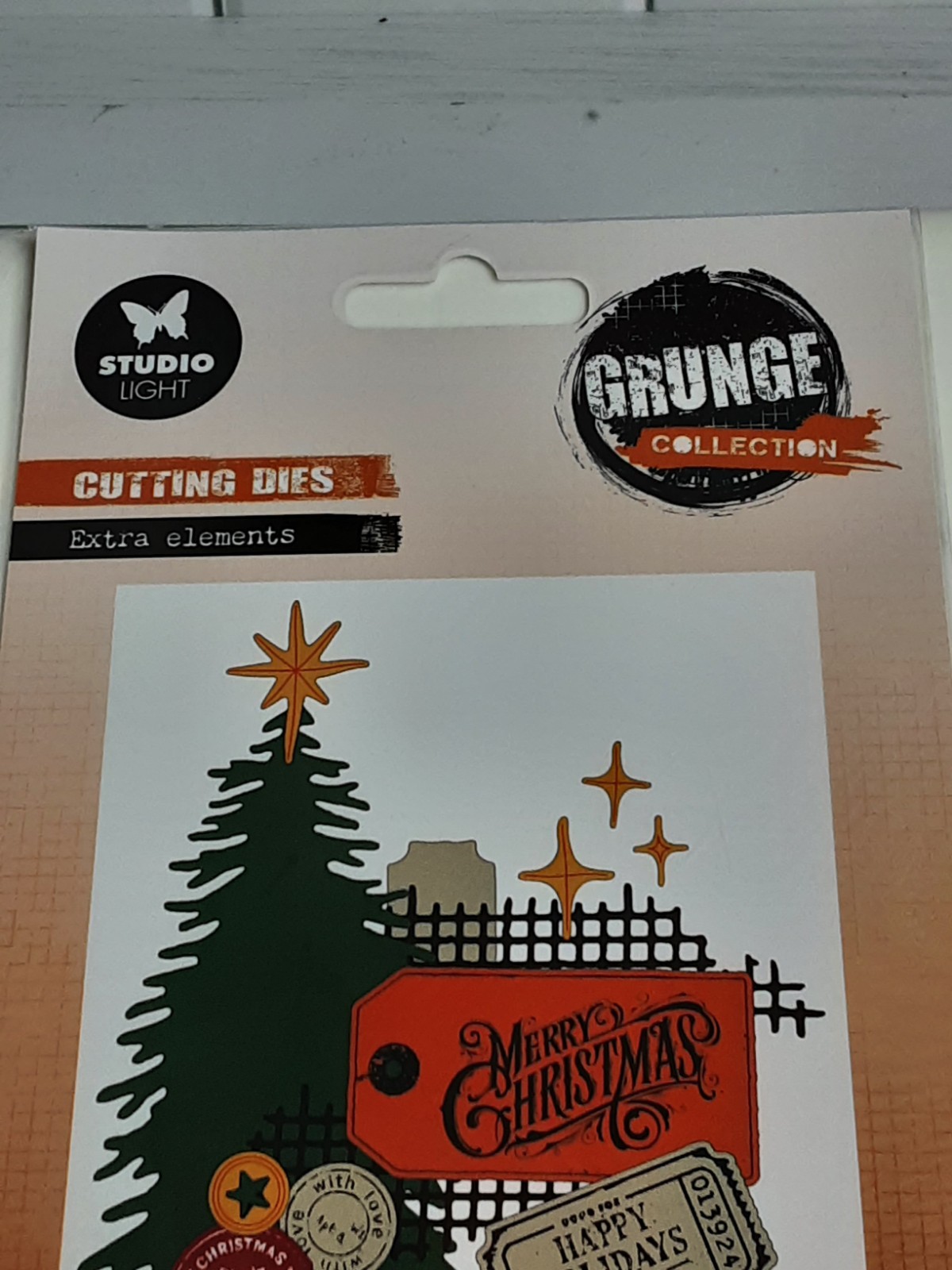 NEW Studio Light Grunge Collection Extra Elements 14 Dies Tree Tickets Stars