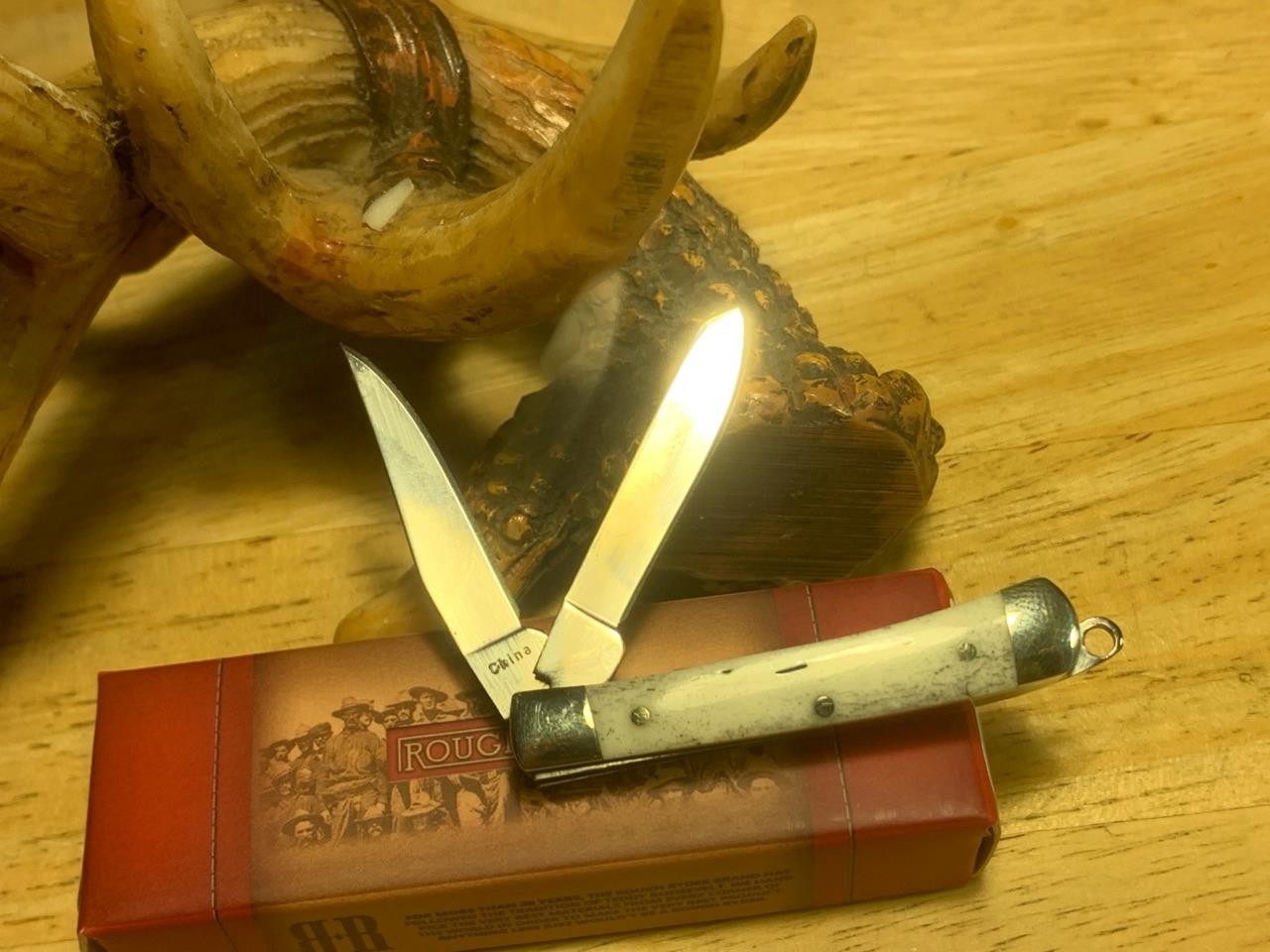 Rough Ryder 2" Tiny Trapper Smooth White Bone Handle Pocket Knife w/Loop RR1262