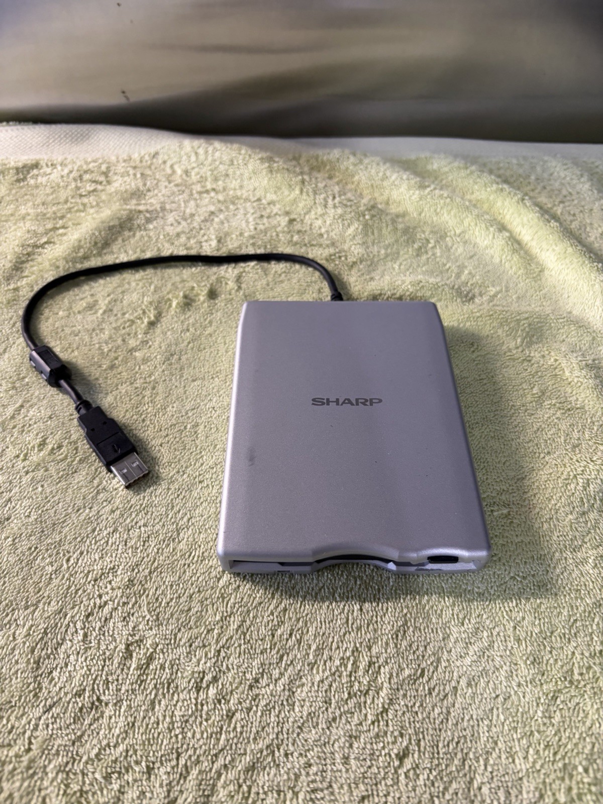 SHARP CE-FD05 Portable USB Floppy Disk Drive 3.5 Inch External FDD Unit