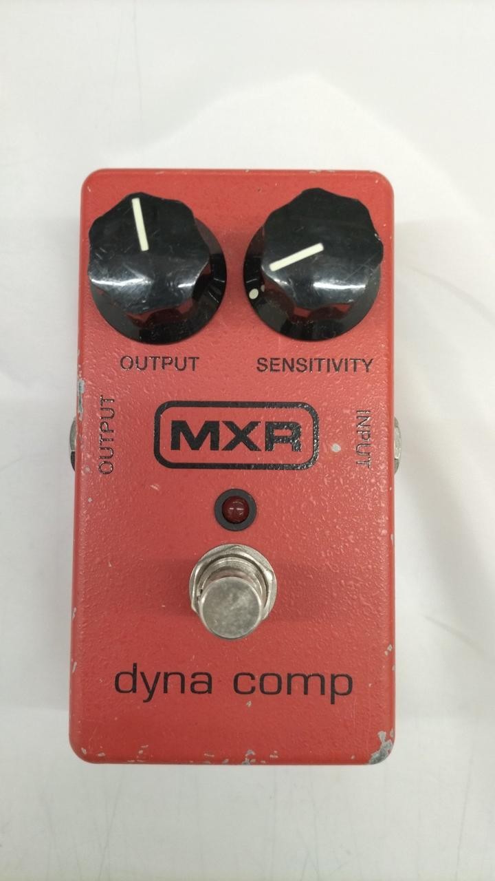 MXR Dyna Comp Compressor Guitar Effects Pedal Used