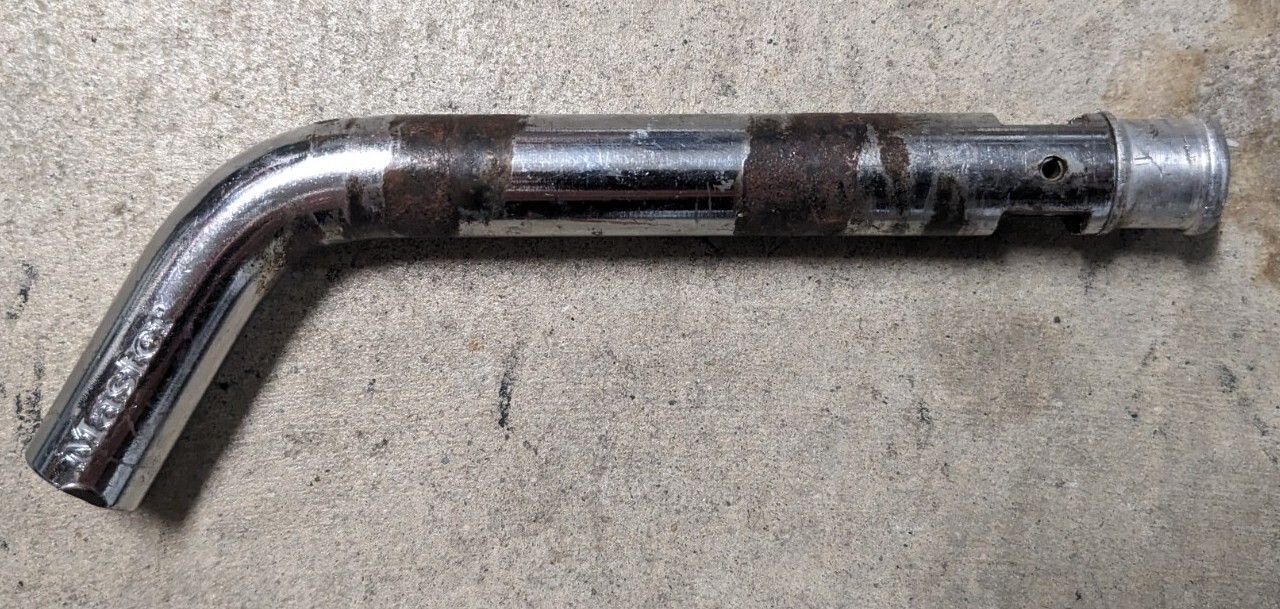 MasterLock Pivot Lock Hitch Pin 5/8"