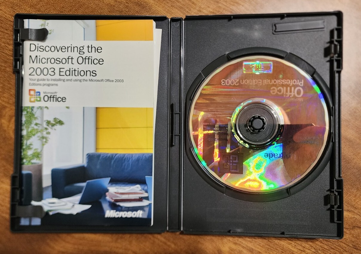 Microsoft Office Professional Edition 2003 w/ Product Key