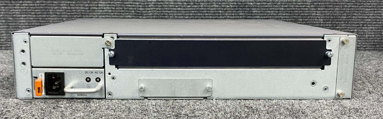 Juniper Networks SRX550 Firewall Security Services Gateway, PSU w/ Cord, As Is