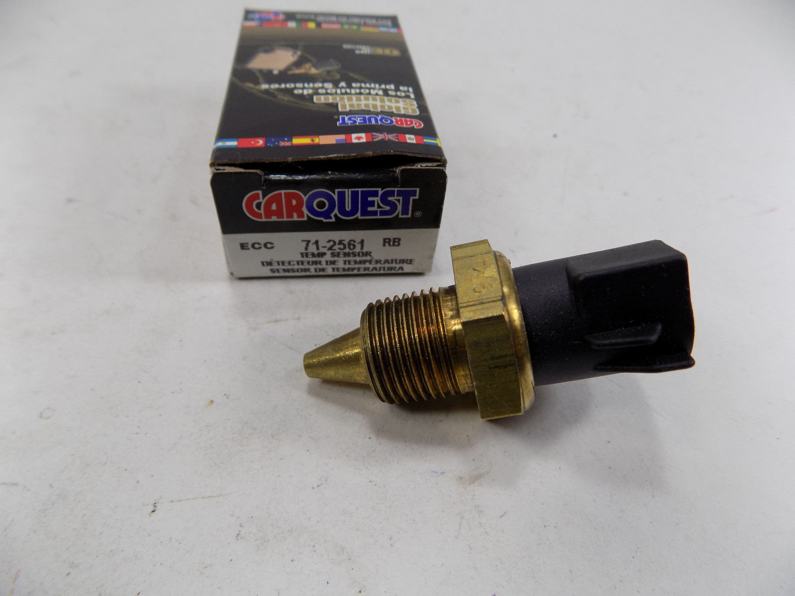 CARQUEST NEW Engine Coolant Temperature Sensor Standard TX6T 71-2561
