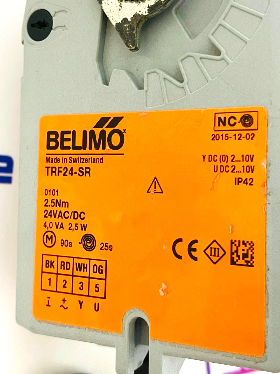 BELIMO TRF24-SR Damper Actuator 24V AC/DC (With Lever)