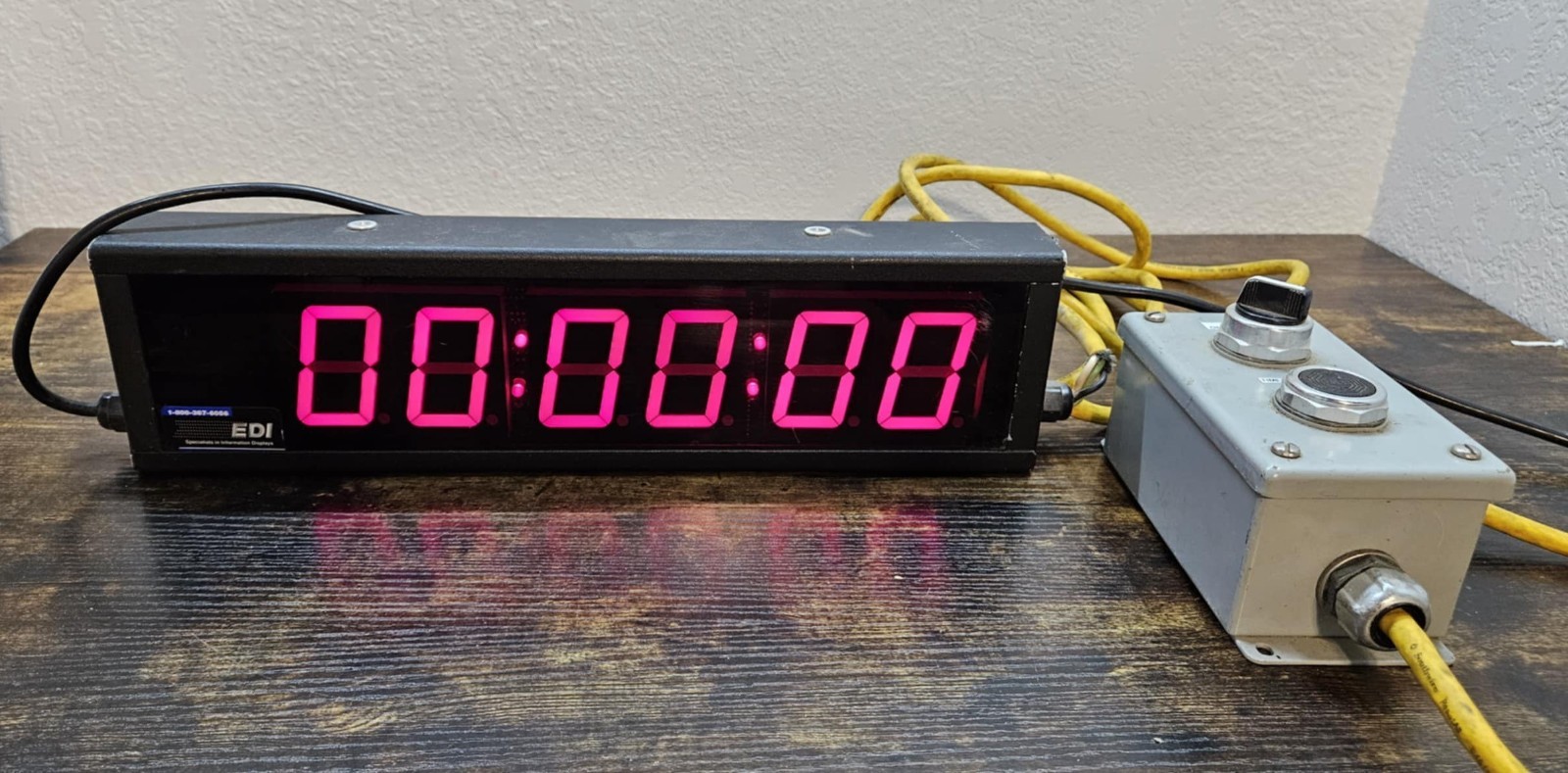 EDI Digital Sports Counter Basketball Counting Timer w/ Remote