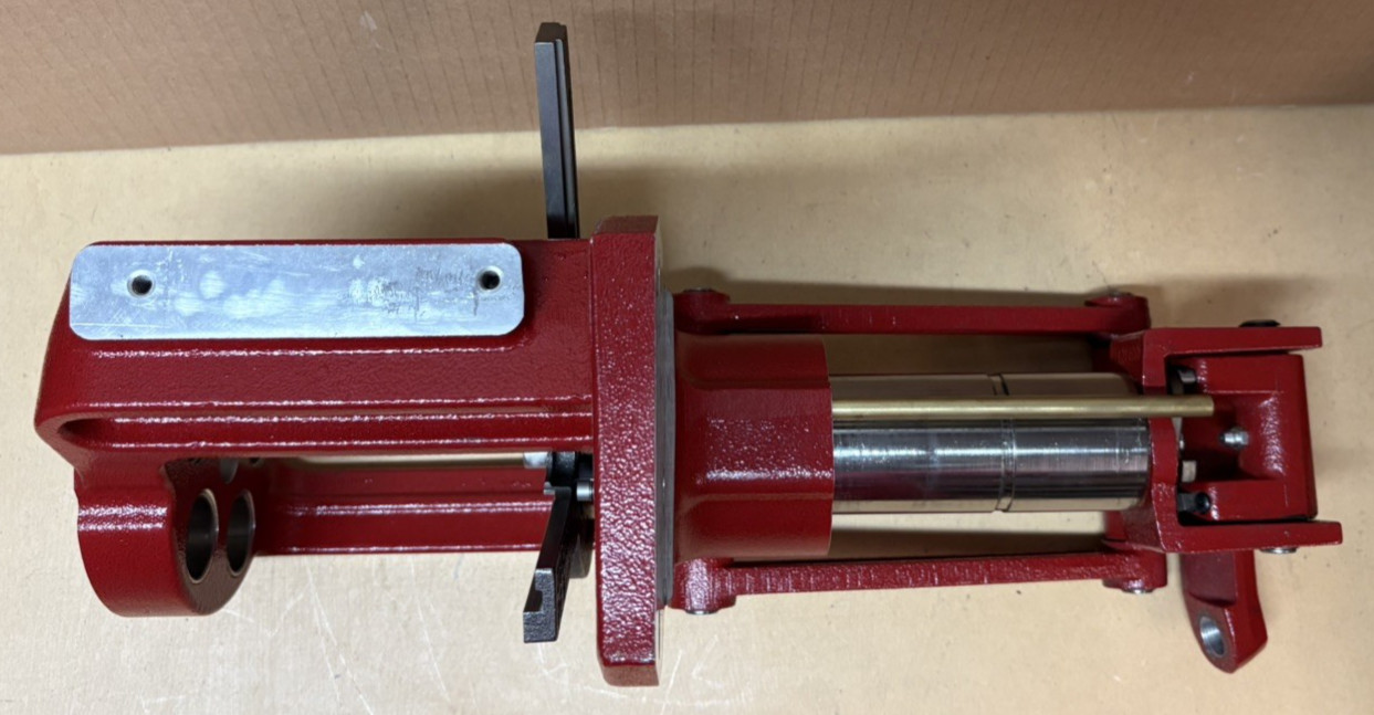 Hornady Lock-N-Load AP Loader Progressive Press + Shell Plates + Die Tool Nice