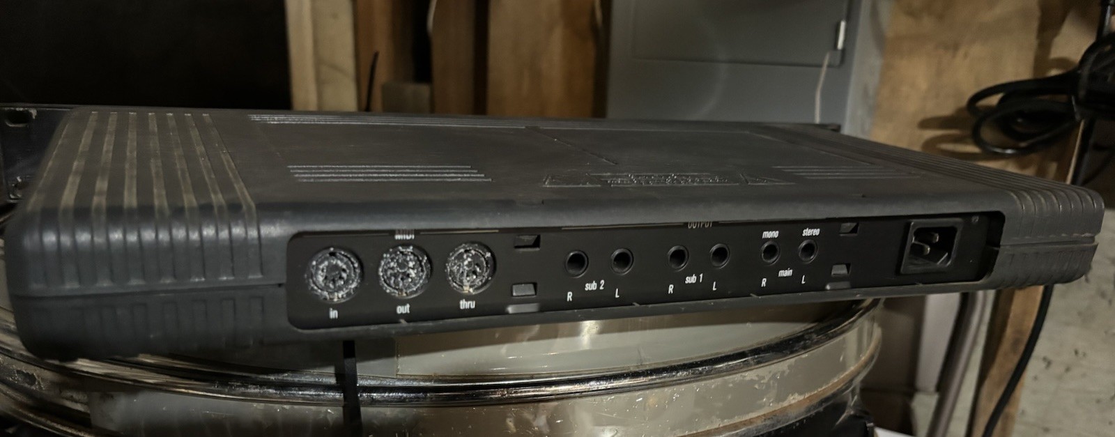 E-MU Proteus 1 Rock/Pop Model 9010 Keyboard module Rack