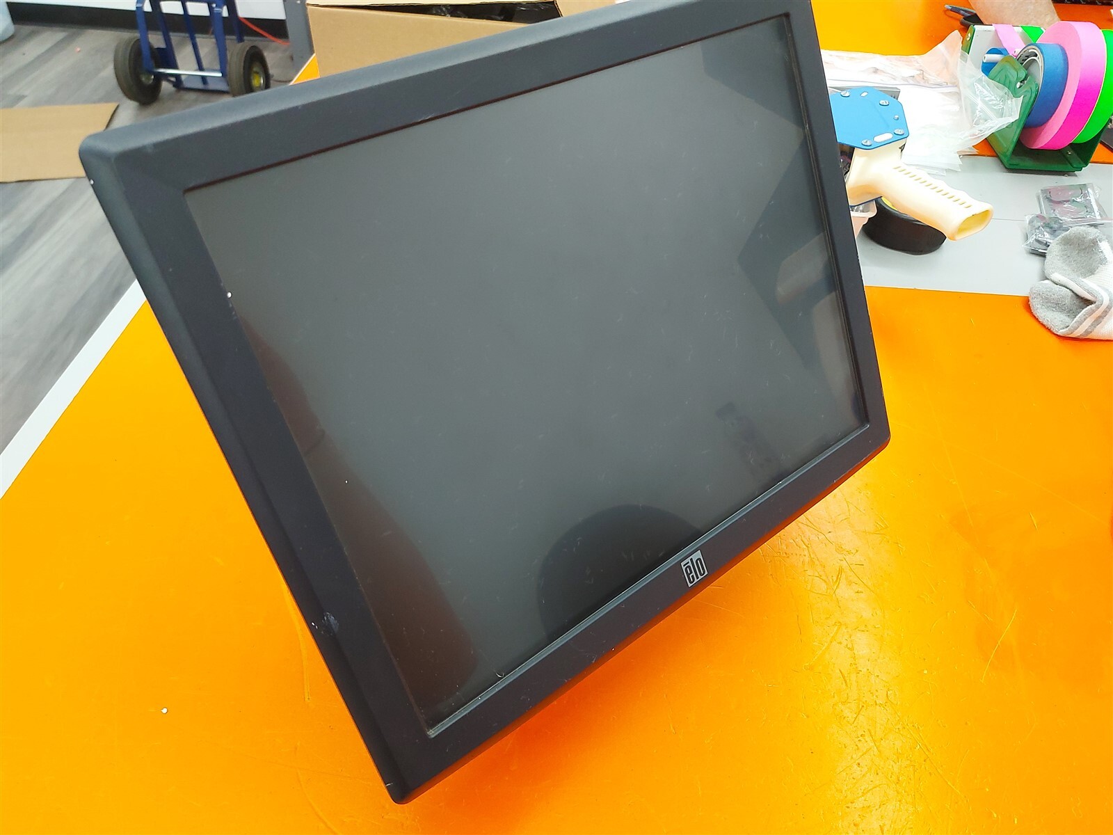 ⭐️⭐️⭐️⭐️⭐️ Elo ET1515L-8CWA-1 Point Of Sale TouchScreen Monitor