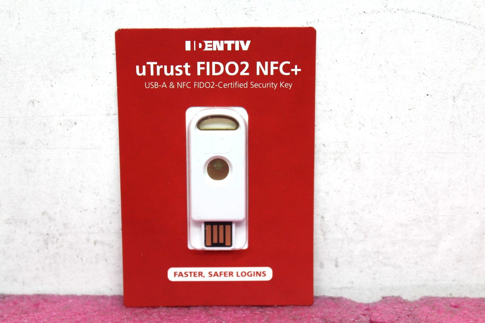IDENTIV UTRUST FIDO2 NFC SECURITY KEY USB-A FOID FIDO2/U2F/PIV P/N:905601-6 T9A2