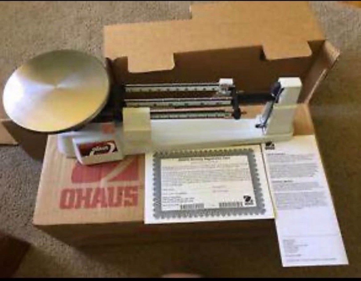 Ohaus 750-S0 Triple Beam Balance w/ Stainless Steel Pan - 610g x 0.1g