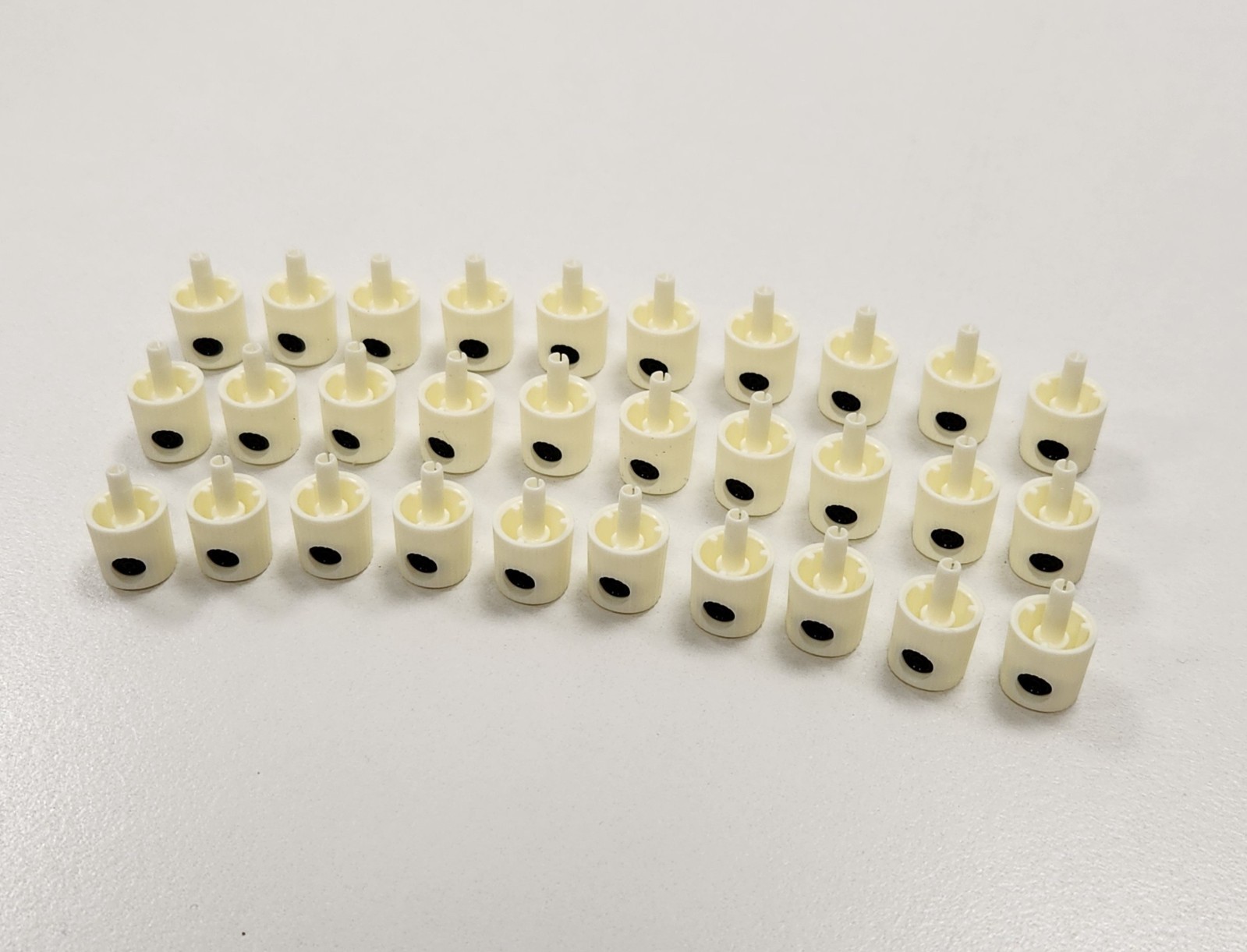 (30) Spray Paint Can CAPS! NY Fats, Lego Thins Paint Caps - MALE Tips - LOT