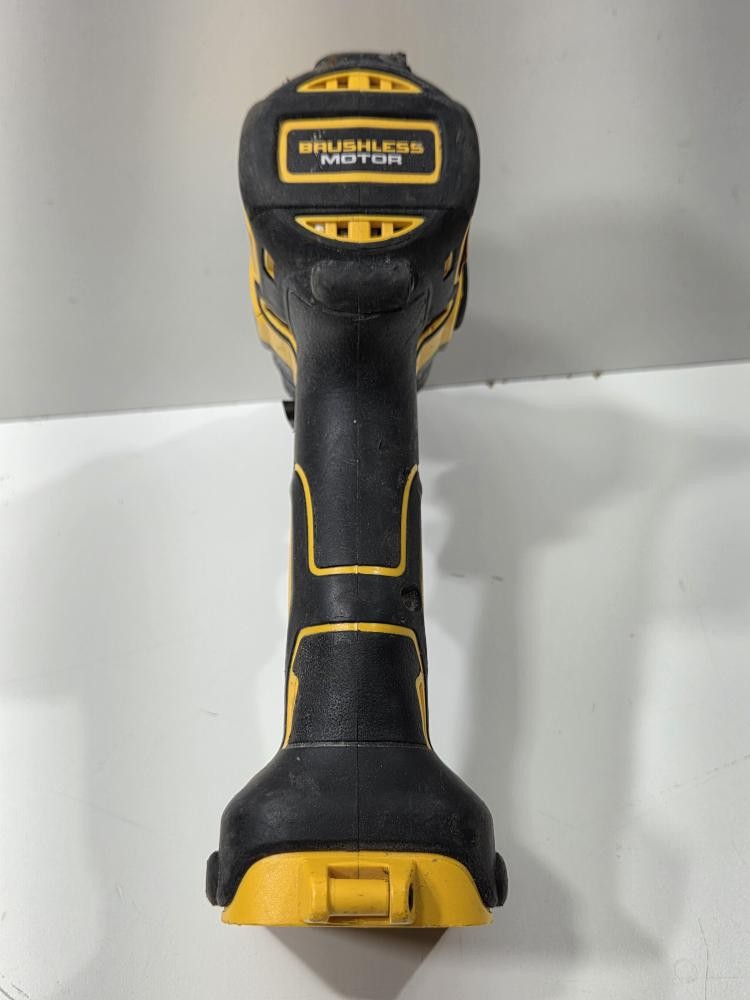 DEWALT CORDLESS DRILL DCD791 (P13019429)