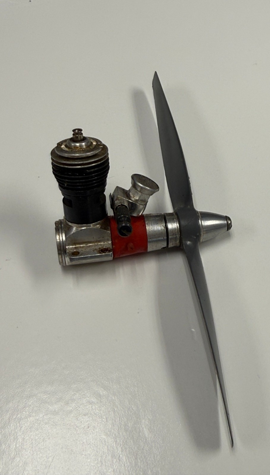 Vintage Cox Tee Dee .051 051 Model Airplane Glow Engine w/ Prop and Spinner