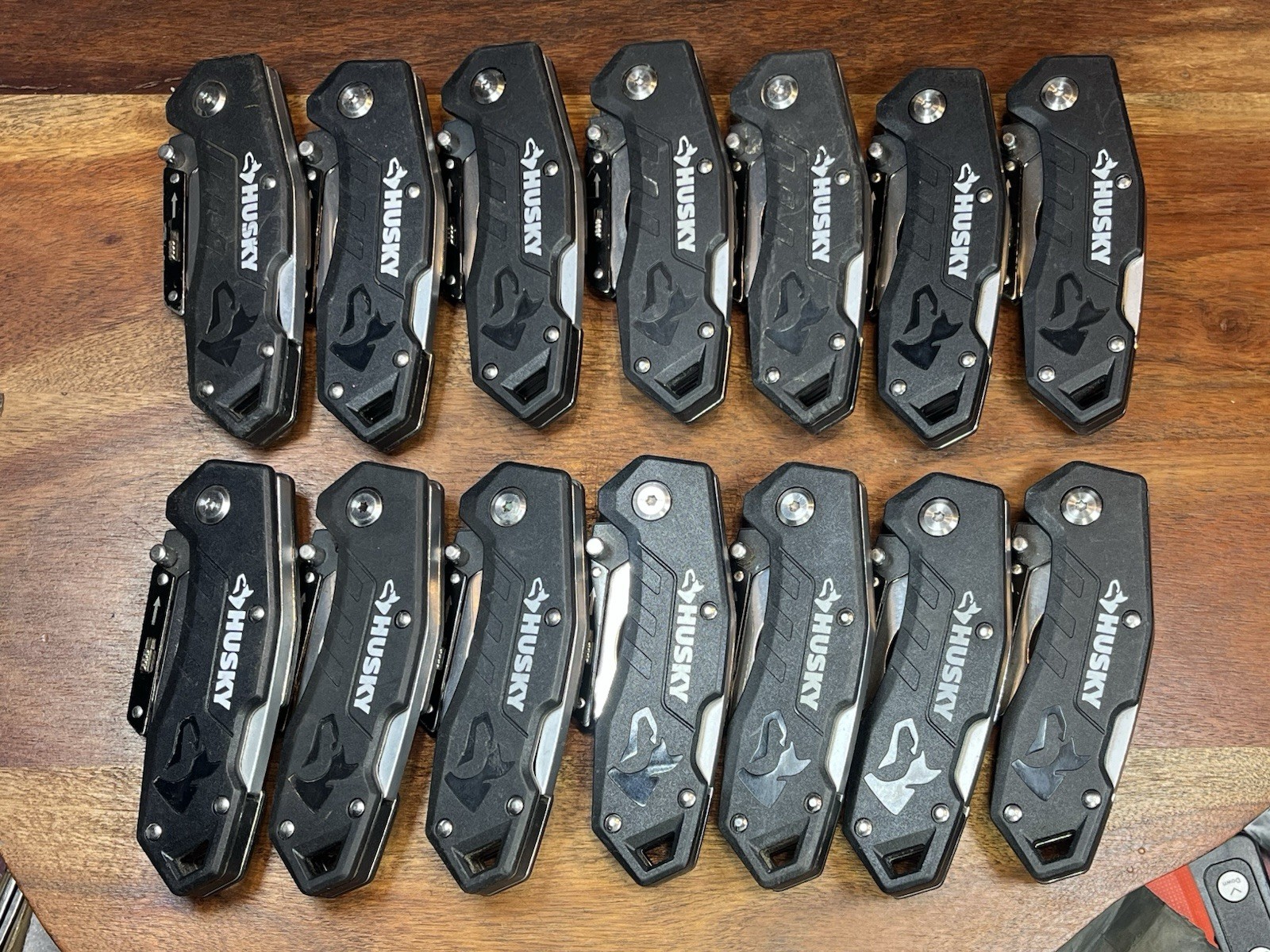 TSA CONFISCATED Husky Folding Lock-Back Utility Knife (Lot of 14)