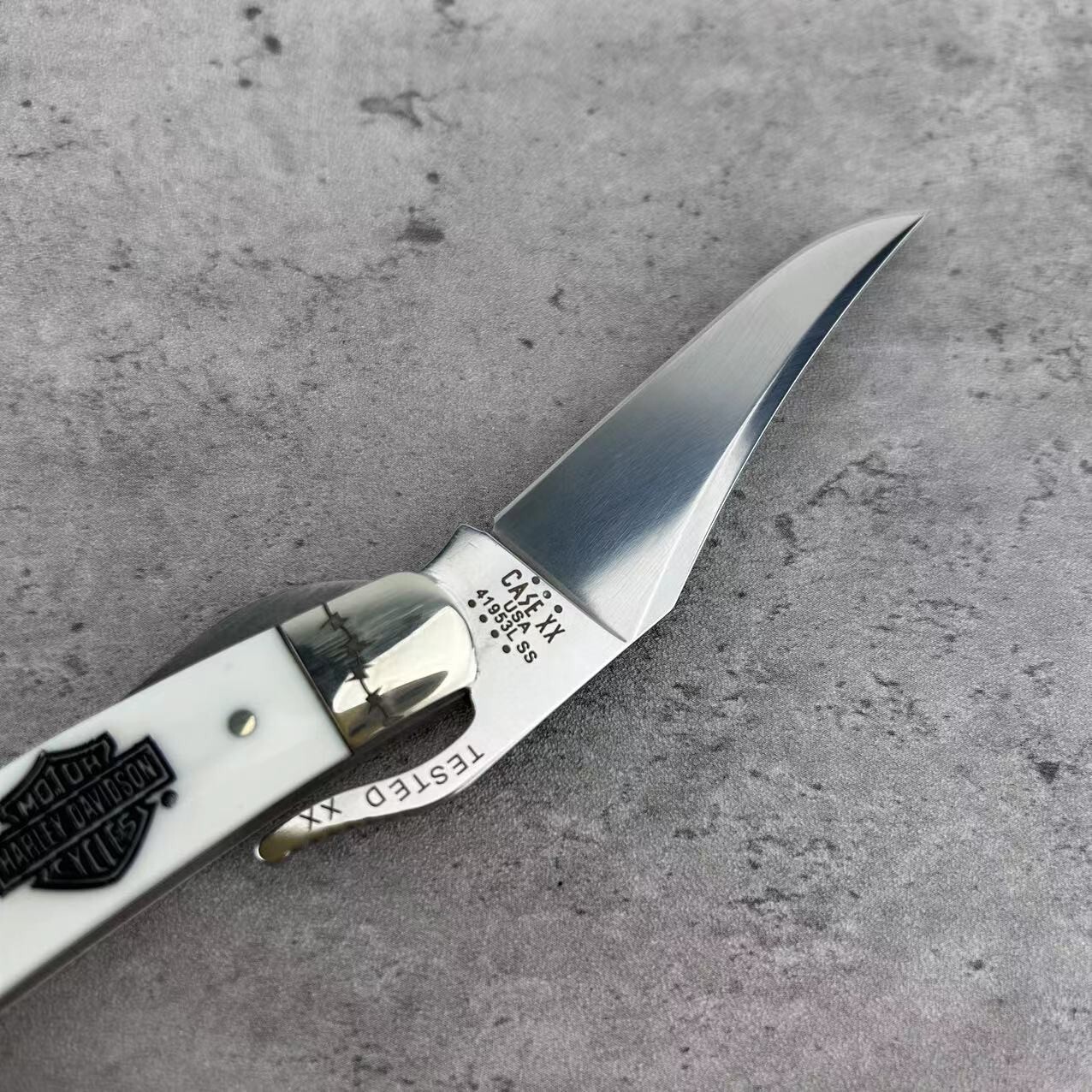 CASE XX Harley-Davidson Russlock White HANDLE Pocket Knife - 52249