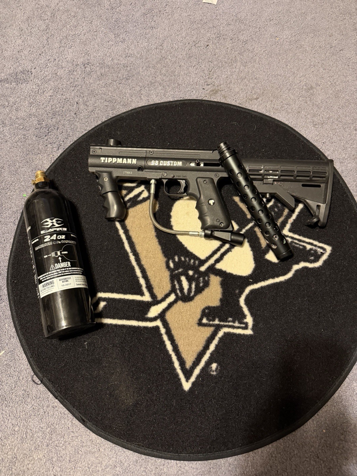 Tippmann 98 Custom Paintball Marker Black Semi-Auto with Barrel & Air Tank