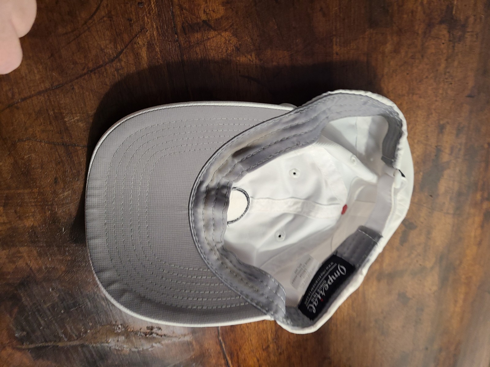 Imperial Golf Hat True Fit UPF 50+ Adjustable White 100% polyester "Dupun"