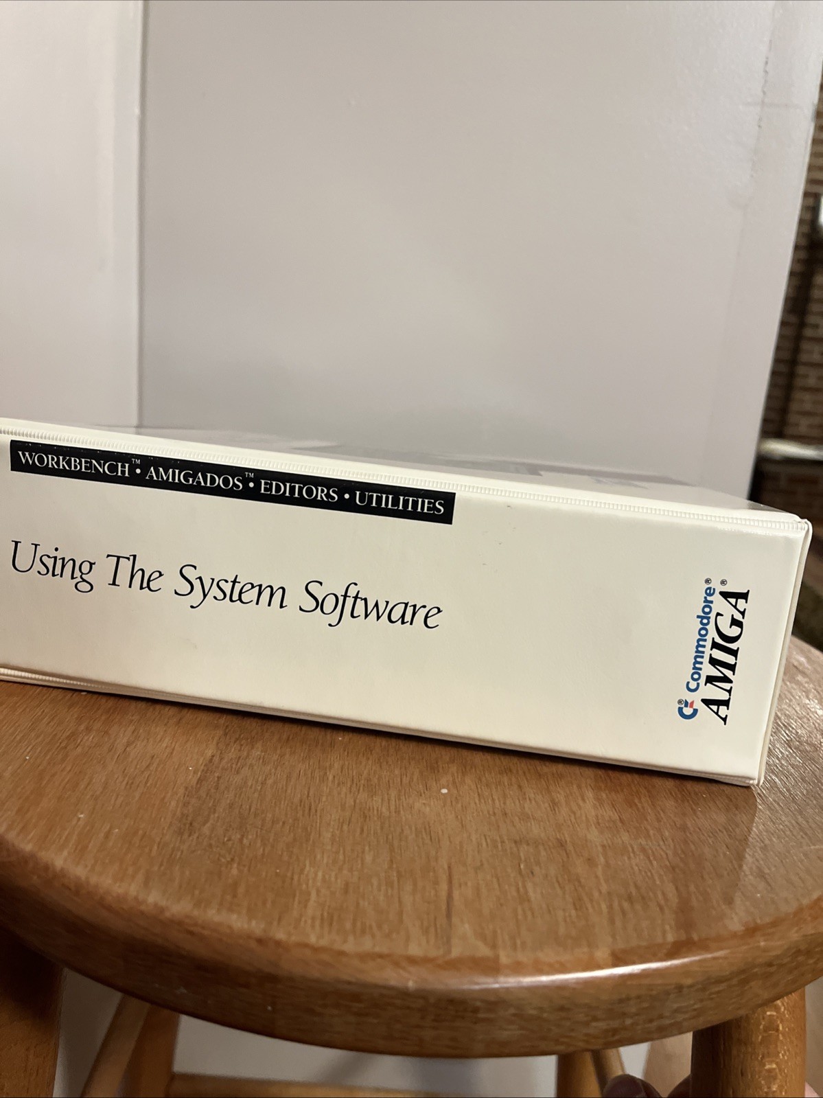 Commodore Amiga - Using the System Software Manual Binder 1991 Vintage Good Cond