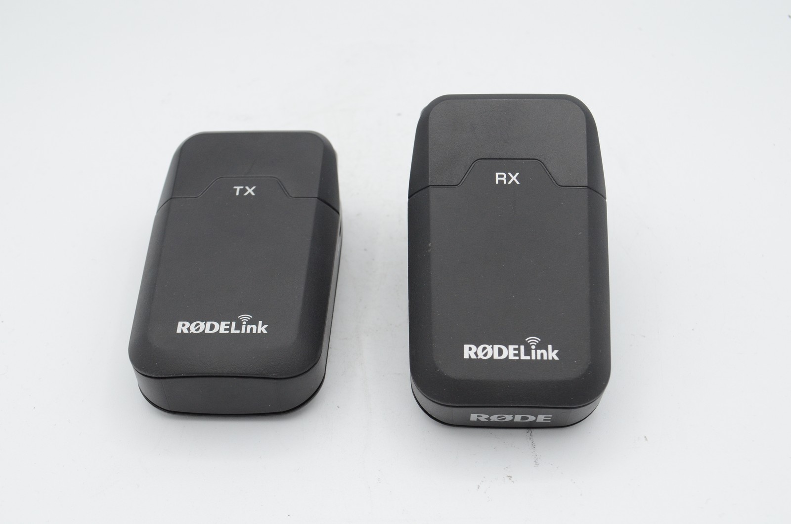 RODE RODELink Filmmaker Kit Digital Camera-Mount Wireless Microphone System