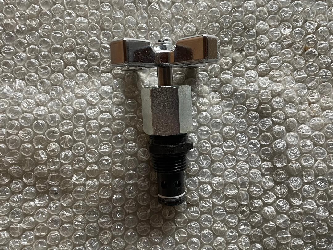 PARKER CARTRIDGE NEEDLE VALVE P/N MVI800S