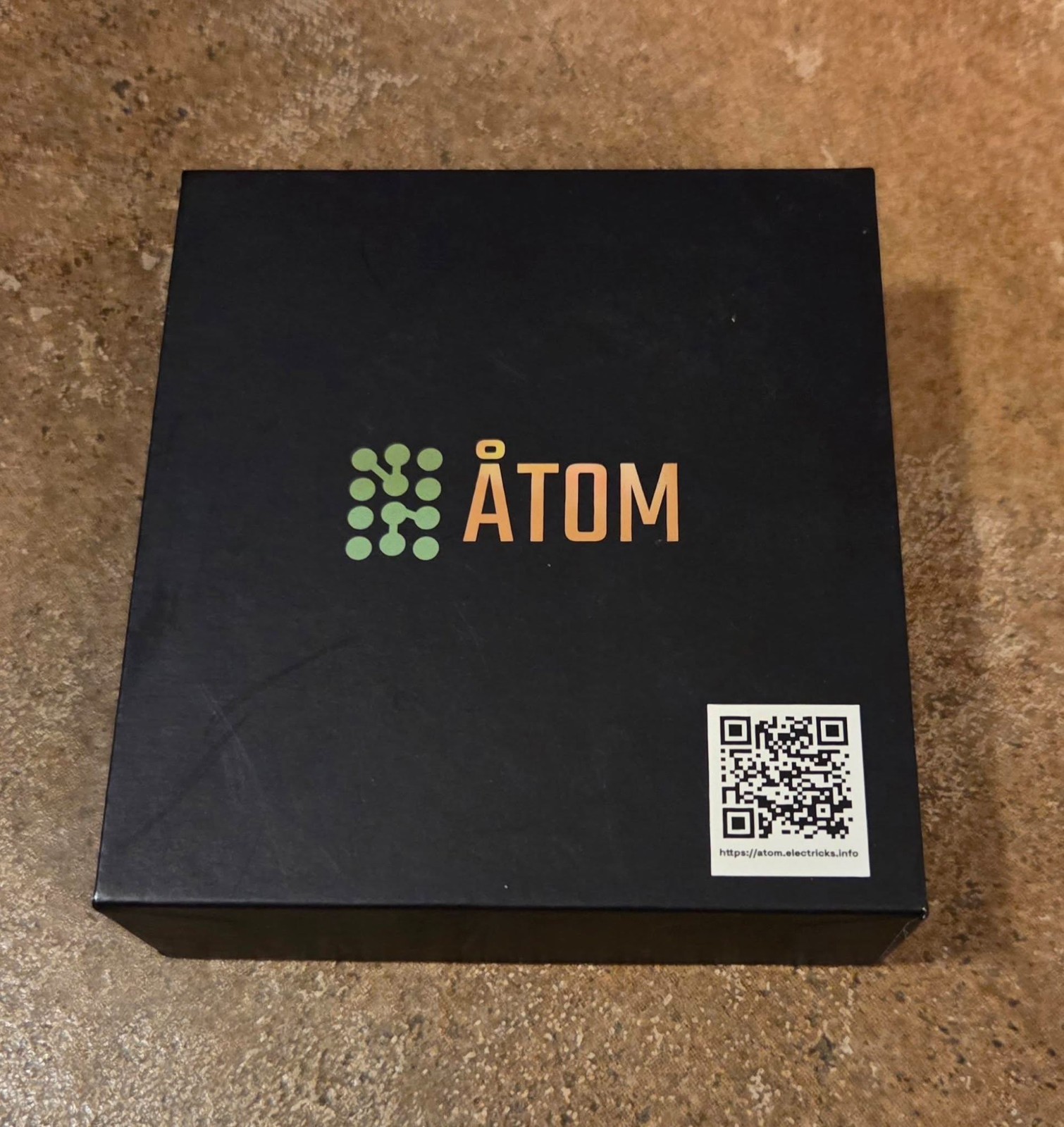Atom 2 Smart Remote by Electrics Magic Mentalism Tricks