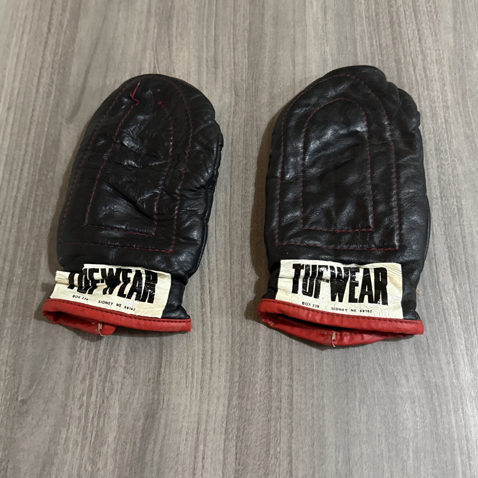 Tuf Gear Boxing Gloves Focus Mits Martial Arts Sparring Training