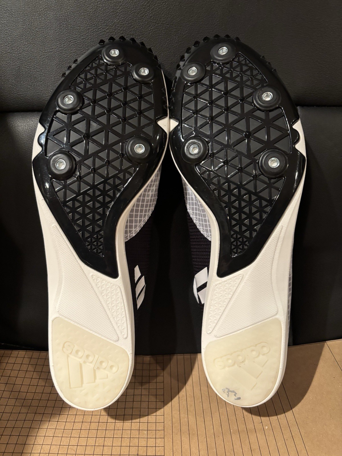 Adidas Men's Distancestar Track & Field Shoes Size 11.5 GX6682 White Black New