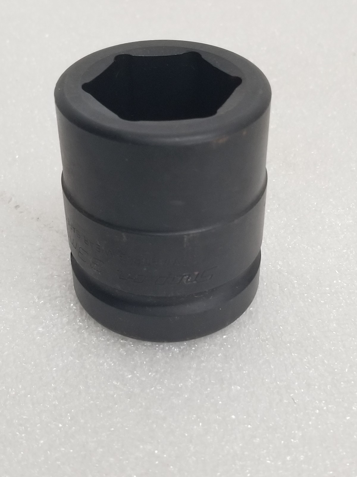 Snap-on IMM333 1" Drive 33 mm 6-Point Flank Drive Impact Socket Made in USA