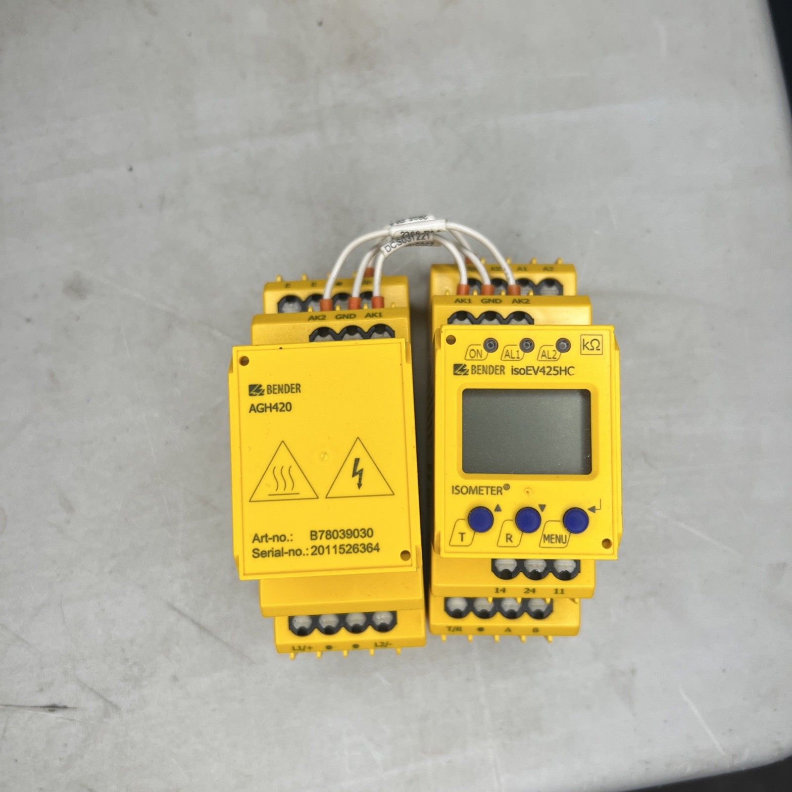 Bender ISOEV425HC-D4-4 Isometer With Coupling Device AGH420