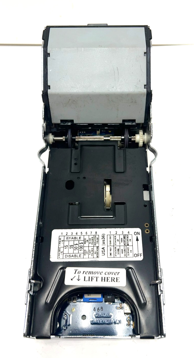 CASHCODE SM-2005US3614 BILL VAILDATOR 12V DC 2.0AMPS MAX CURRENT