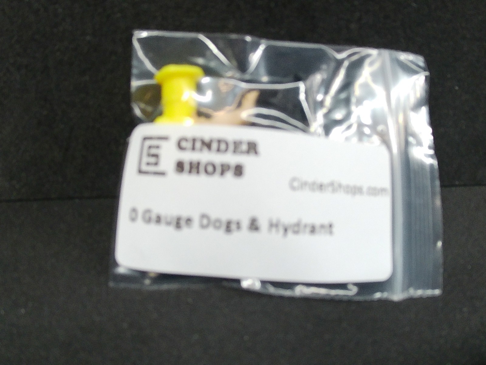 1:48 0 Scale "The Local Legends" Dog & Hydrant Set - Caesar & Sluggo Cindershops