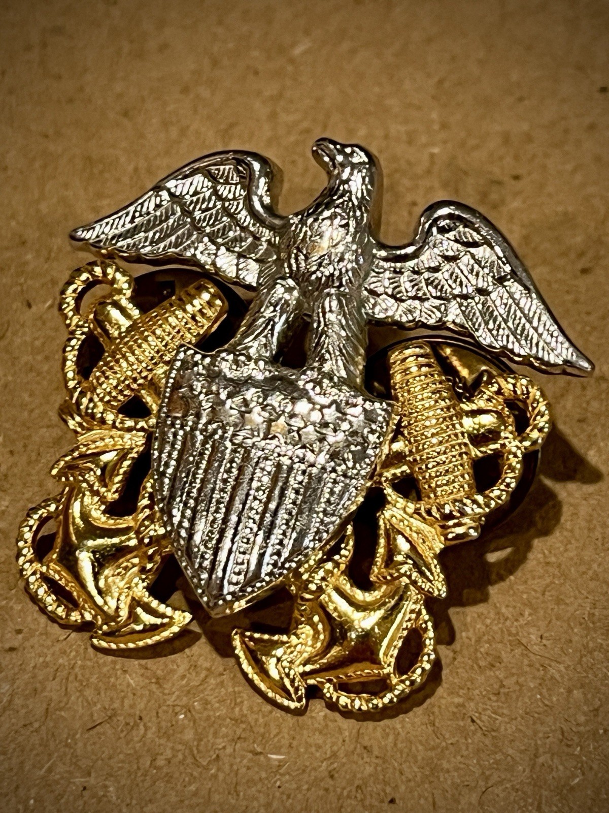 Vintage Navy Officer Cap Pin V-22-N