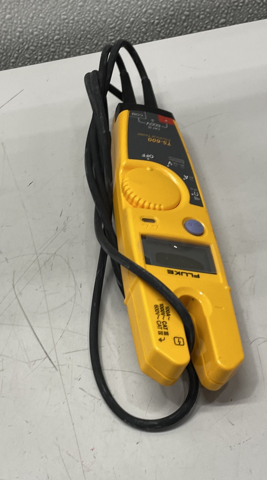 Fluke T5-600 600V Electrical Tester