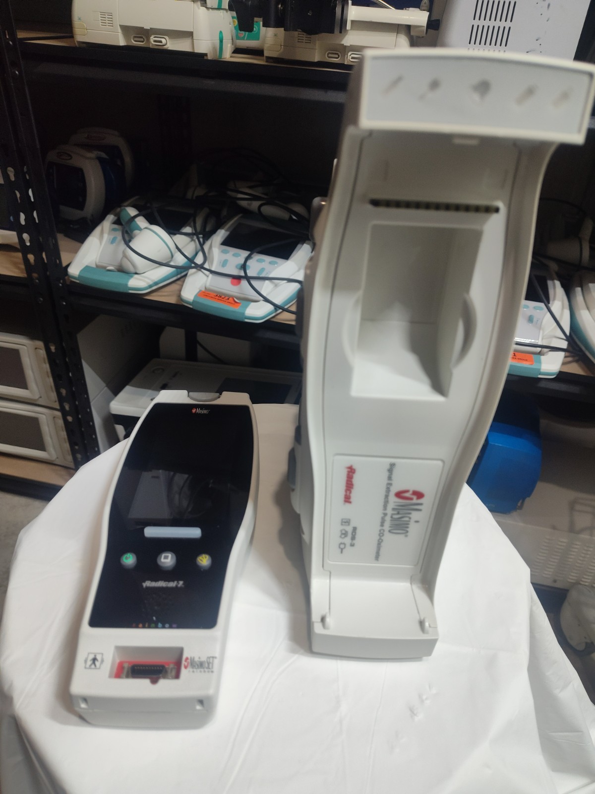 MASIMO RADICAL-7 PULSE OXIMETER With New Accessories