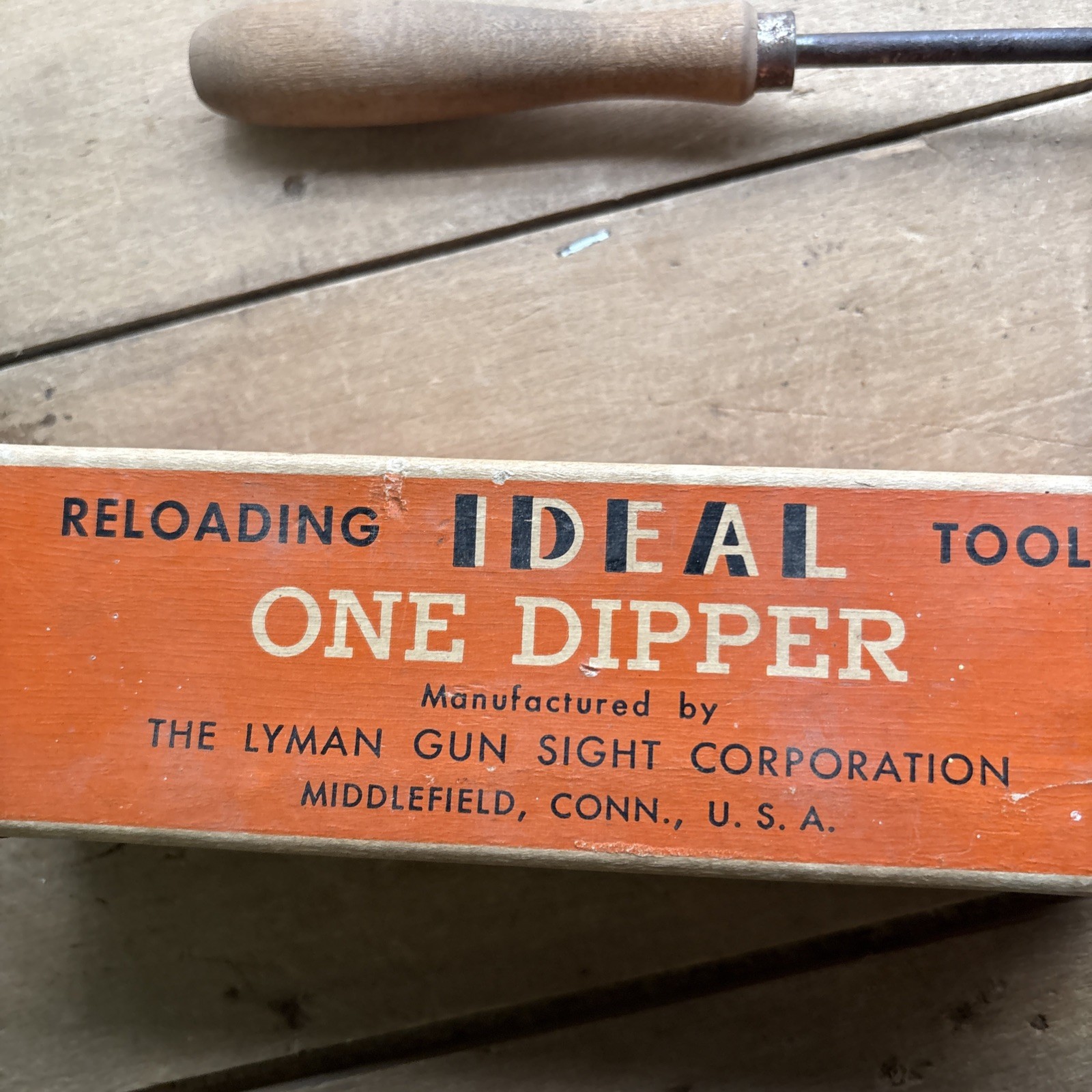 Lyman Ideal Reloading Tools One Dipper Original Box & Wood Handle