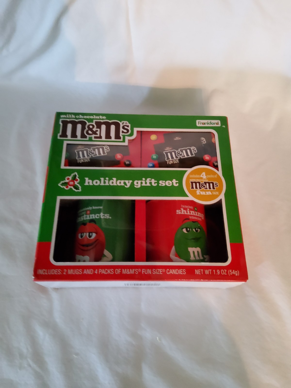 M&M's Holiday Gift Set #41224B Mugs