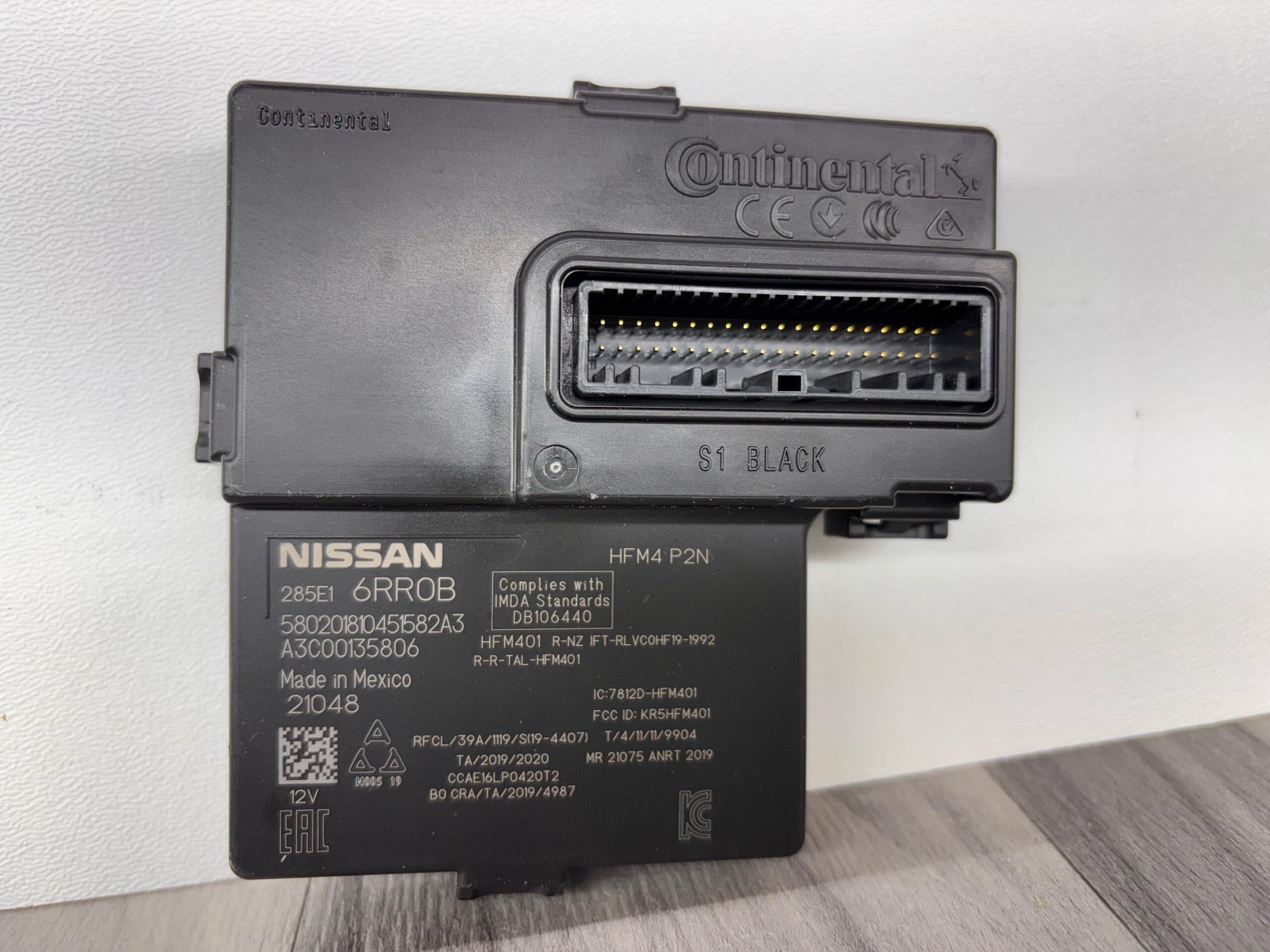 Nissan Rogue 2021-2023 Tire Pressure Monitoring System TPMS Receiver OEM